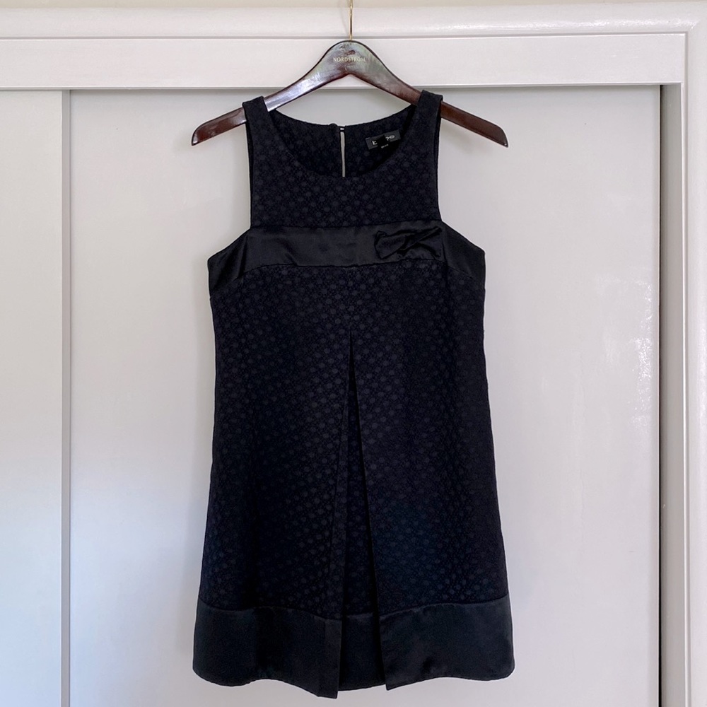 Bebe mini dress in black